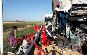 Accidente fatal con tres camiones en Au9
