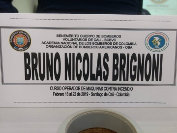 Las Parejas: Bruno Brignoni fue uno de los bomberos seleccionados del país para capacitarse en Colombia

