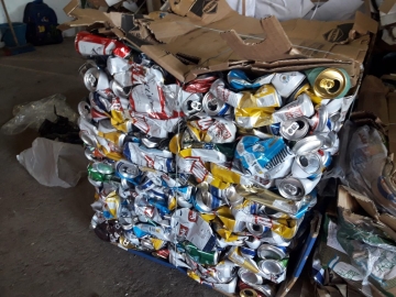 Armstrong recolectó 8 mil kilos de residuos reciclados