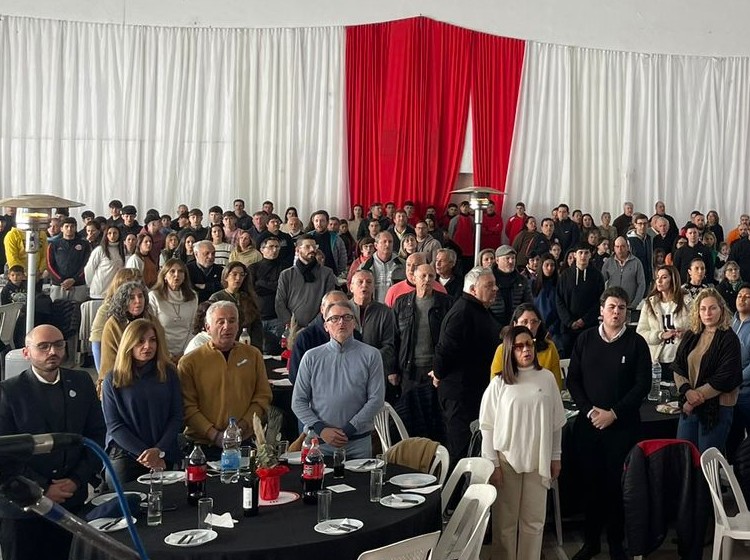 Argentino celebró sus 118 años de vida mostrando todo su potencial y fuerza de trabajo