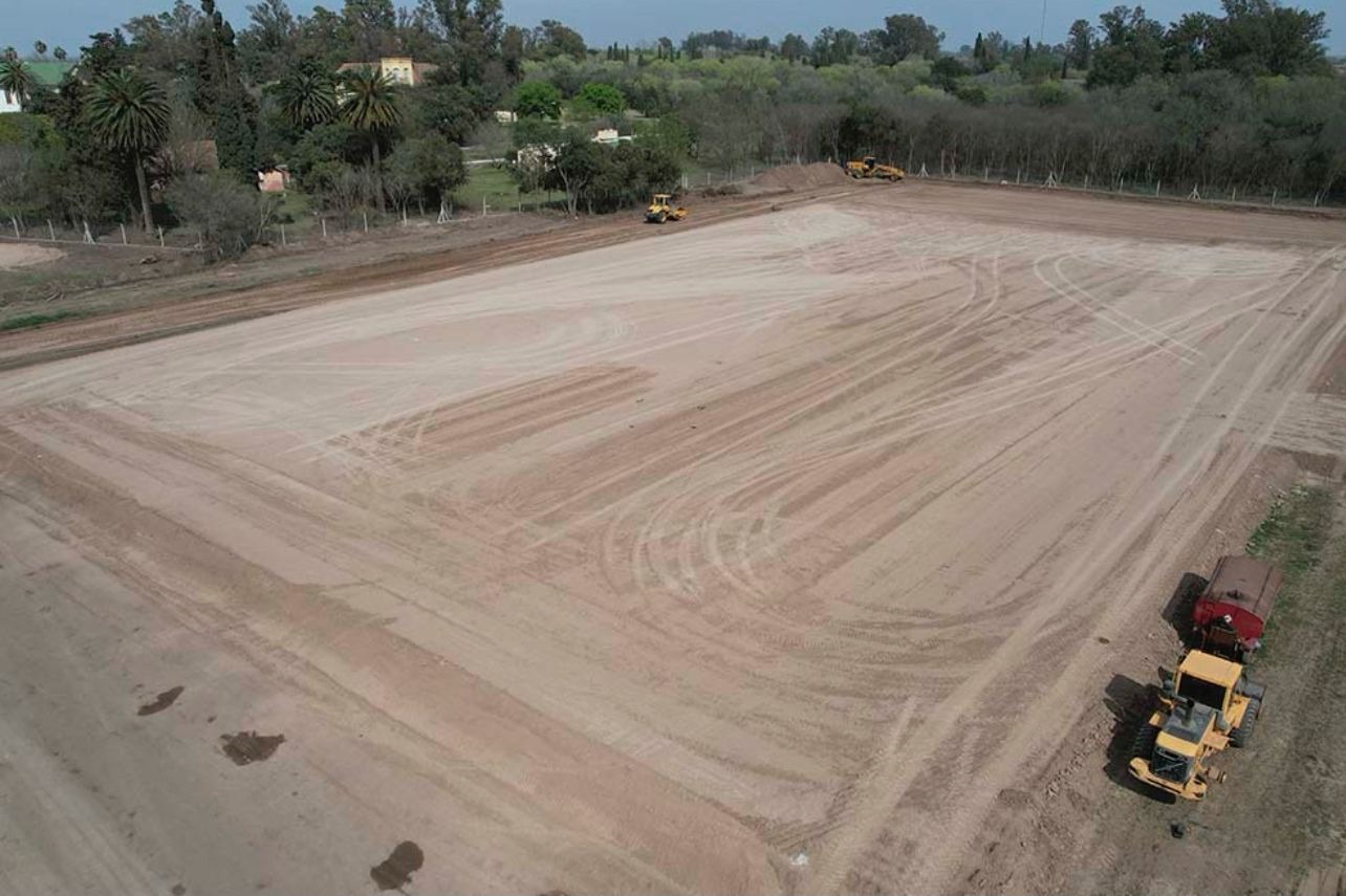 Ya se ejecuta el movimiento de suelo para la construcción del nuevo edificio para el hospital en Bell Ville