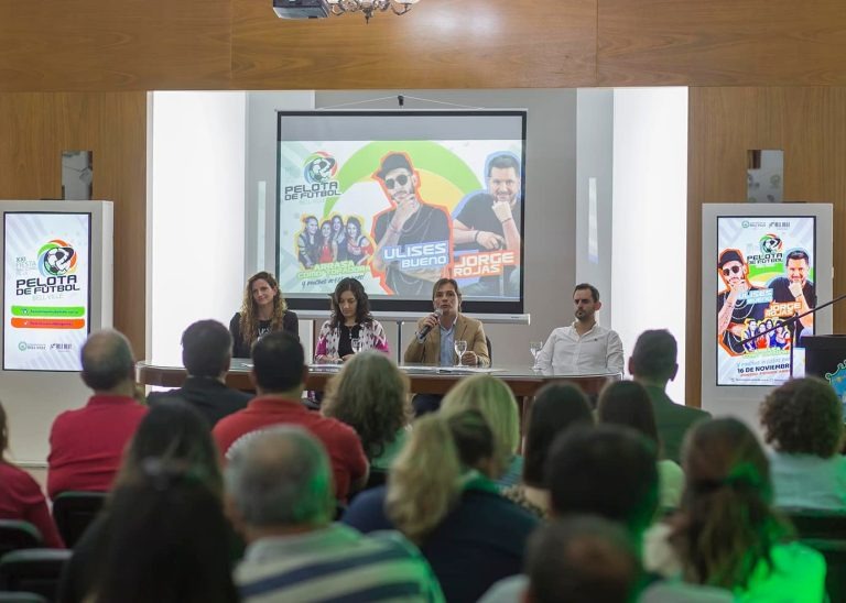 Presentaron en Bell Ville la XXI Fiesta Nacional de la Pelota de Fútbol