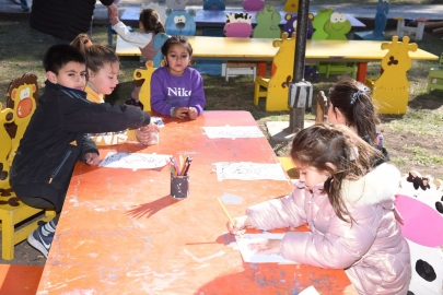 Primer festejo Mes de la Niñez con menú infantil