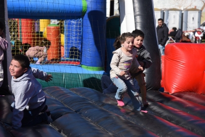 Primer festejo Mes de la Niñez con menú infantil
