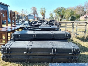 Ejército arma carpas sanitarias en Monte Buey