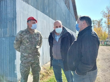 Ejército arma carpas sanitarias en Monte Buey