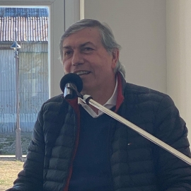 Acto con autoridades y beneficiarios del programa 