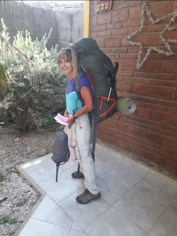 “Es un 50 cabeza, 50 físico”, dijo Cecilia Giouse quien escaló el Aconcagua y fue reconocida por el municipio