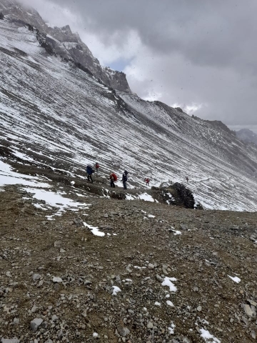 “Es un 50 cabeza, 50 físico”, dijo Cecilia Giouse quien escaló el Aconcagua y fue reconocida por el municipio