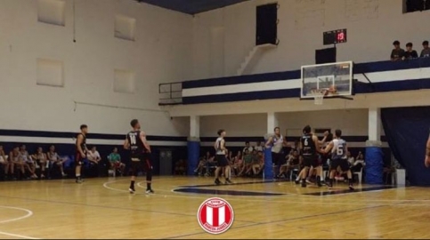 En su retorno a la cañadense, Argentino derrotó a Alba Argentina de Maciel 85 a 67 de visitante