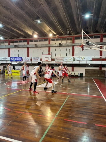 Argentino ganó por 75 a 38 a San Genaro y continúa su marcha ascendente en el torneo de la Cañadense
