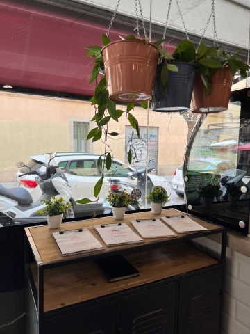 Velezzo Café sin escalas: “Vimos el local y dijimos es Velezzo en Barcelona”