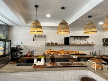 Velezzo Café sin escalas: “Vimos el local y dijimos es Velezzo en Barcelona”