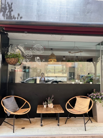 Velezzo Café sin escalas: “Vimos el local y dijimos es Velezzo en Barcelona”