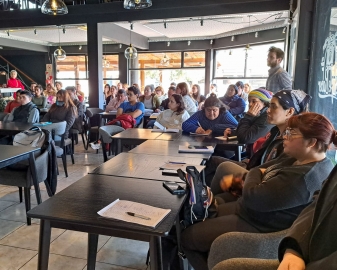 Más de 40 asistentes en la primera jornada del curso de Mozo y Camarera 