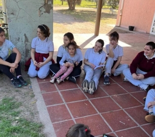 Alumnos de FASTA e IMI realizan jornada de voluntarios con Hogar de Niños desde el Corazón